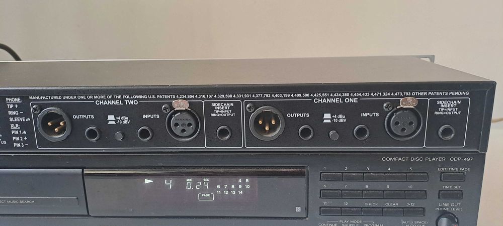 Interfata audio dbx 118 Compresor Gate Studio Rack