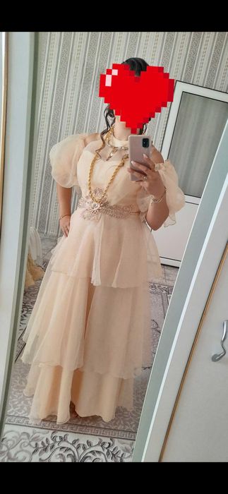 Дамски официални рокли