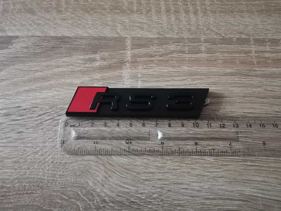 Предна решетка черна емблема Audi Ауди RS3