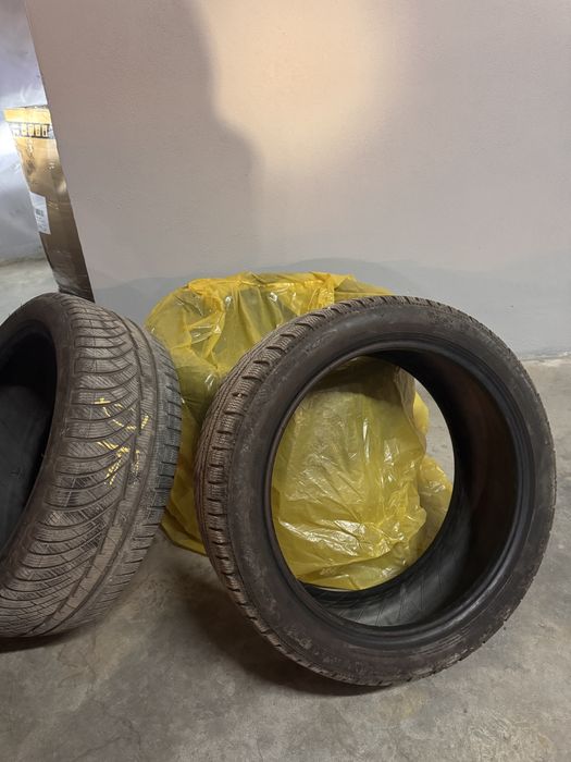 Set 4 cauciuri Michelin Runflat 225/45 R18 Iarna