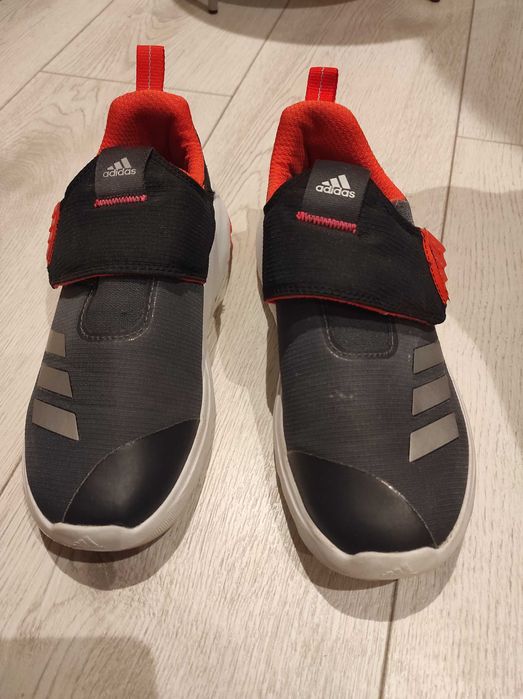 Обувки 34 и 35 номер