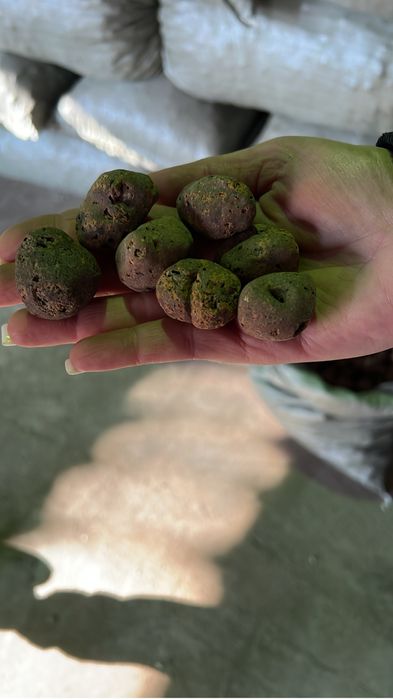 Мелкий песок в мешках