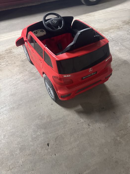 Акумулаторна кола Mercedes-Benz GL63