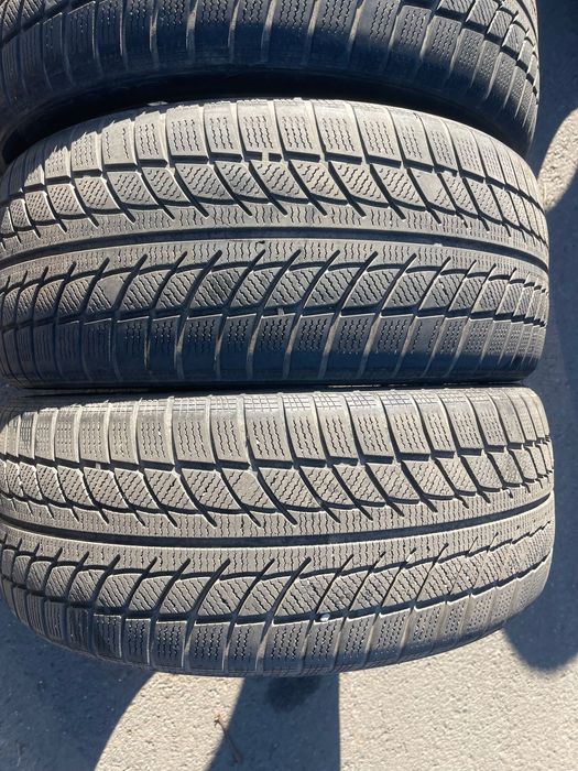 Cauciucuri de iarnă 235/45/19