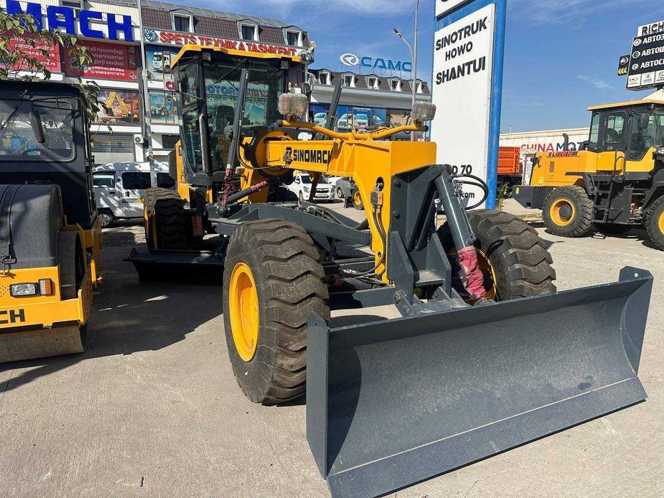 Грейдер Русум	Sinomach 732T