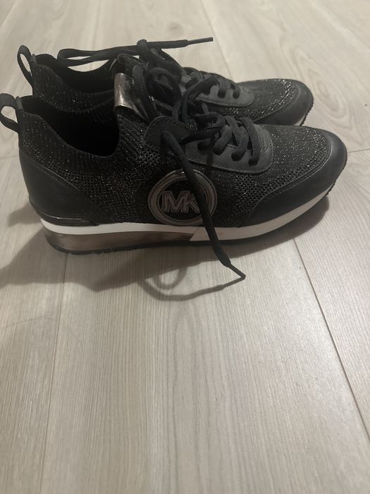 Обувки MIchael Kors 39 номер