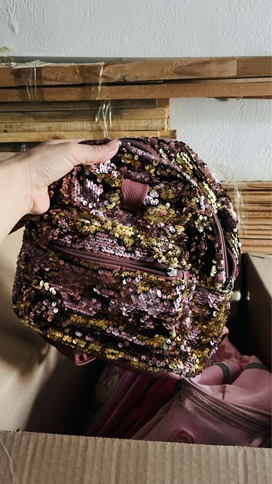 Каждое 1000 тг школная сумка