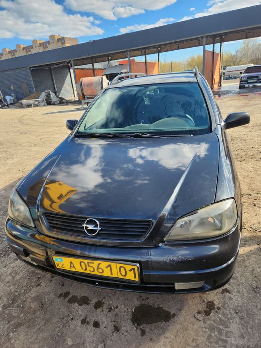 Срочно продаётся машина Opel Astra G