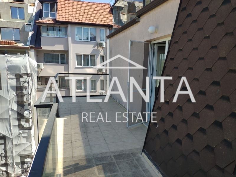 Продава се Двустаен апартамент в Варна, Център - 73 кв.м за 3144 €/кв.м - Снимка #7