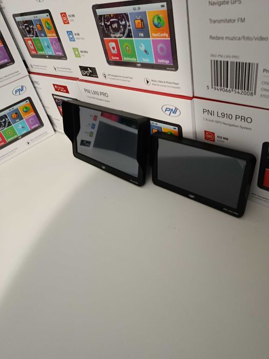GPS PNI L910 Pro-ecran 9" -gata de drum cu harti, program, auto/camion