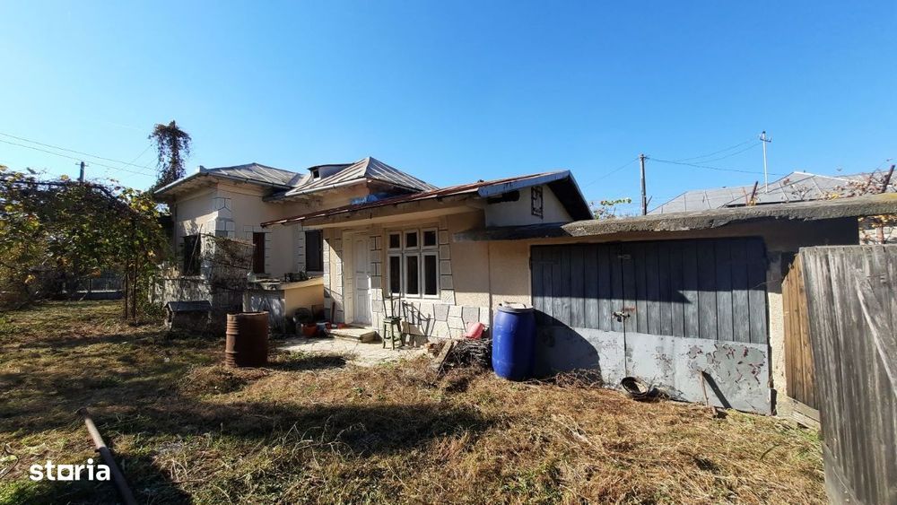 Vând proprietate în sat Brătești, com. Șirna, jud. Prahova