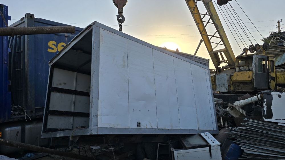 Yuk mashinalar uchun board