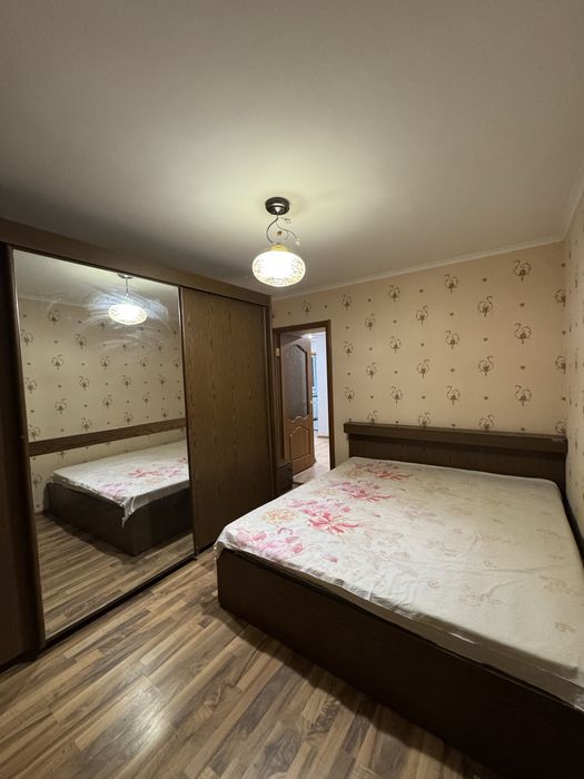 Продам 2 комнатную  квартиру