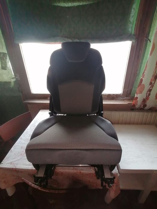 Седалка за трети ред към Citroën C8