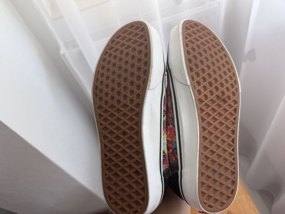 Vans Old Skool cu imprimeu colorat,marimea 36