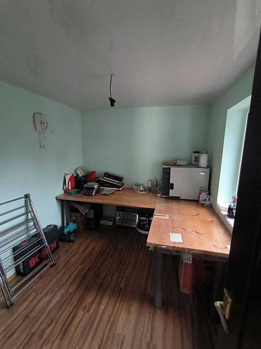 Sotiladi qoziqorin-ishlab chiqarish, ombor 1800 m2 yoki qurilish uchun