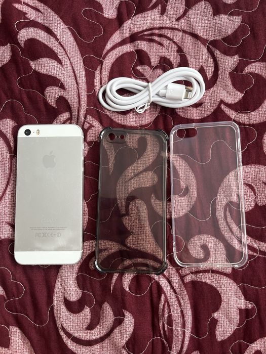 Продам IPhone 5s