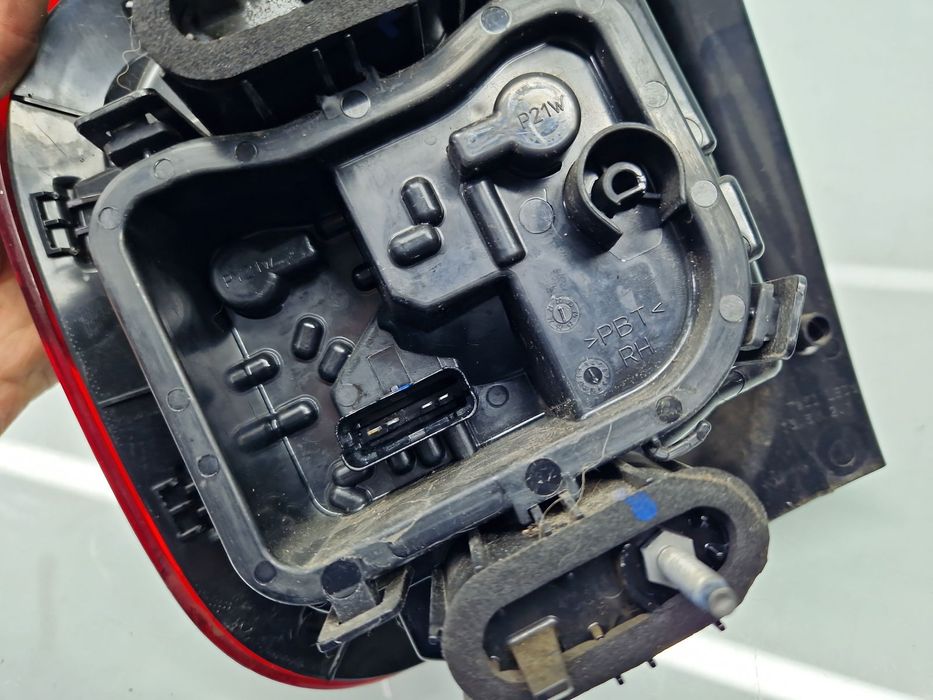 Stop aripa dreapta Dacia Duster 2 [Fabr 2017-2023] 265507316R