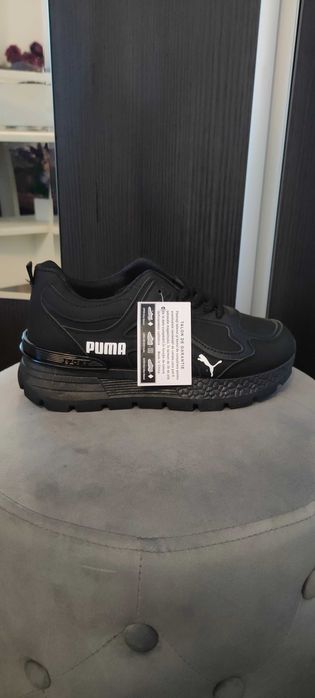 Adidasi noi ,Puma pe negru !