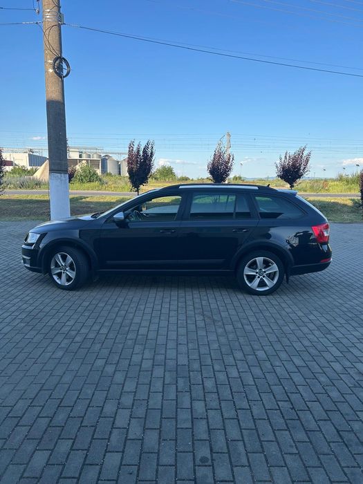 Vând Skoda Octavia Scout 4×4