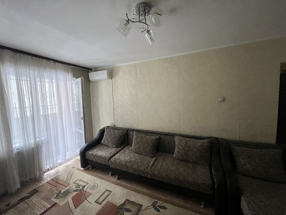 Продам диван в хорошем состоянии