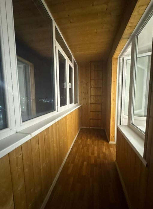 Продам 2к квартиру студию 60 кв 7/9