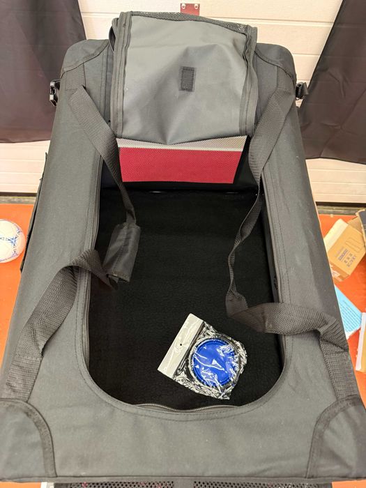 Cusca transport pliabila PETPROVED marimea L, neagra, pentru caini si pisici