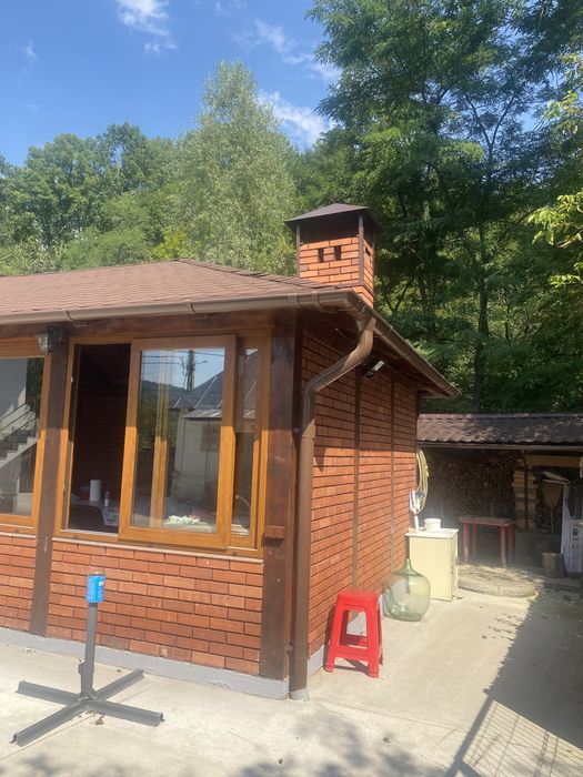 Casa De Vanzare zona Horezu com Barbatesti