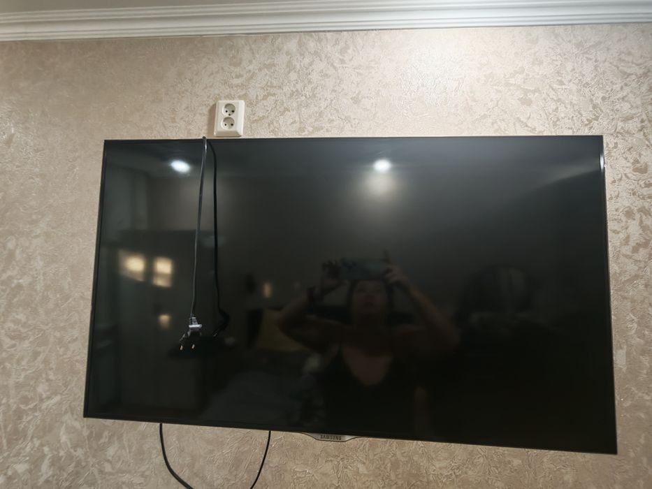 Продам телевизор Самсунг