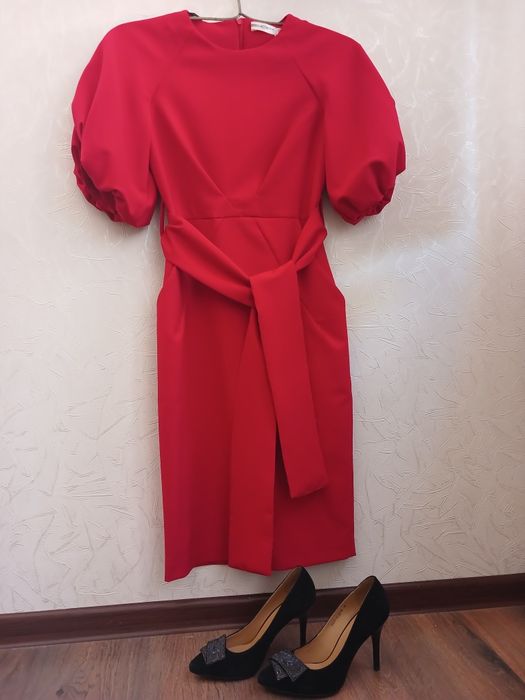 Продам платье в идеальном состоянии