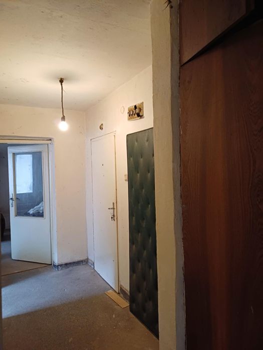 Продава се Двустаен апартамент в Трън - 66 кв.м за 317 €/кв.м - Снимка #3