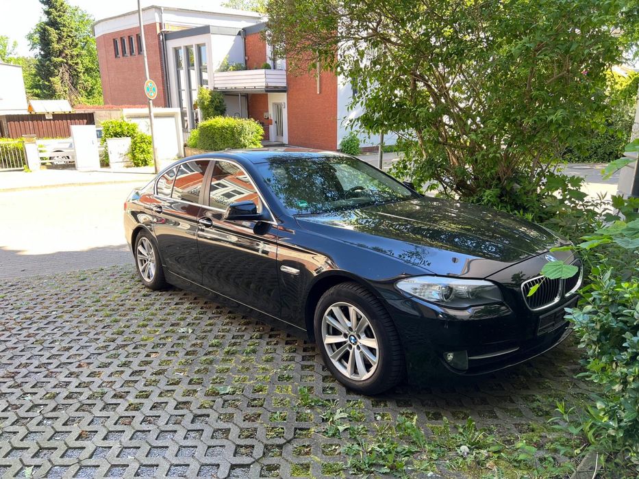 Броня предна с дистроник , задна и прагове оригинални Bmw F10 2011-