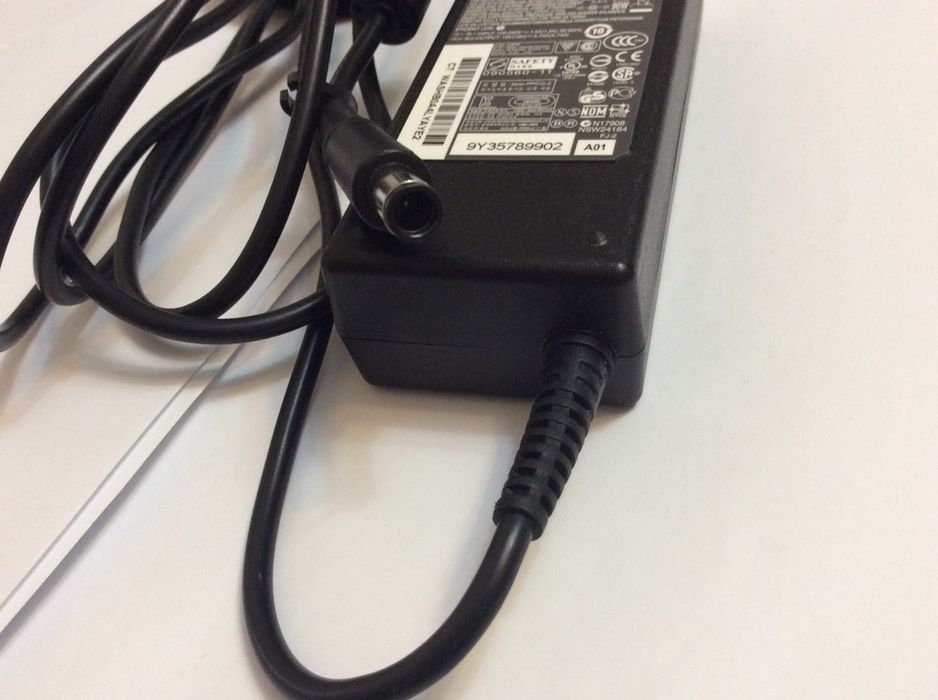 incarcator orig. HP model 519330-001 PPP012L-E 19V/4.74A 90W 7,4x5,0mm