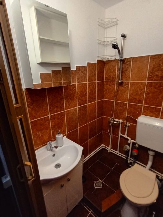 Garsonieră de inchiriat