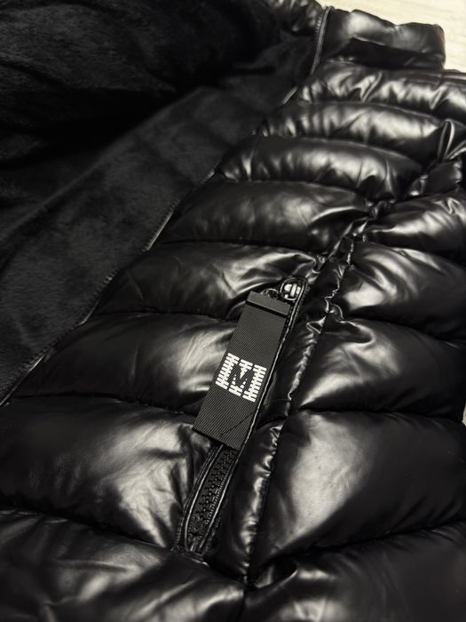 Geaca dama calduroasa L