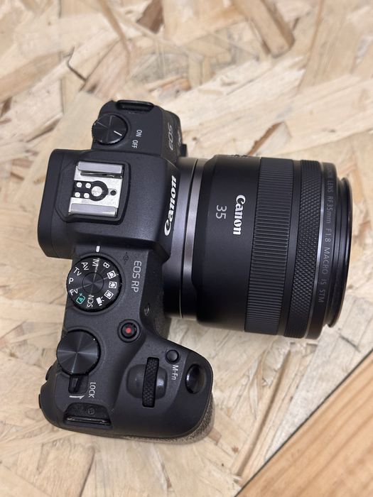 Canon eos Rp , canon 35mm , Godox ad 100pro