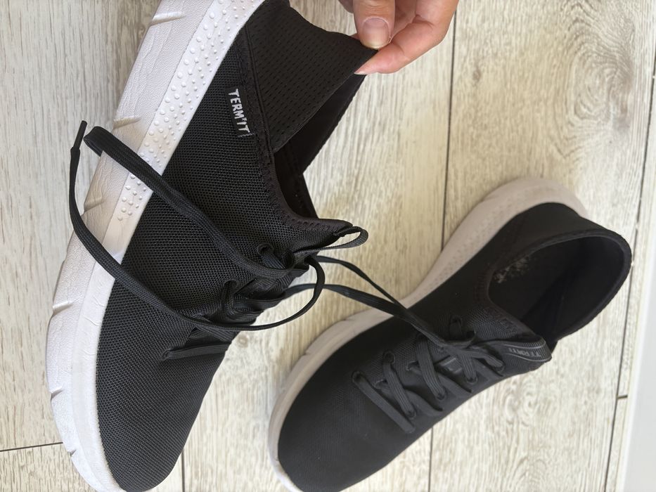 Мужская кроссовка Termit