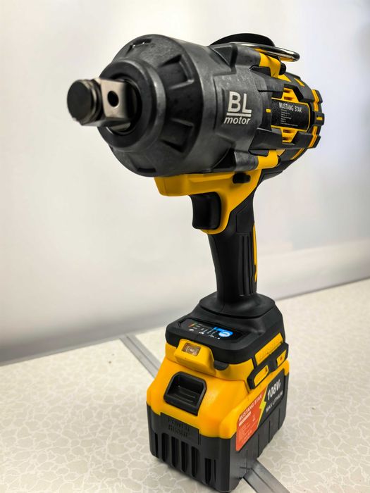 Cheie impact Brushless Mustang Star 2000Nm, 2 acumulatori, 3/4