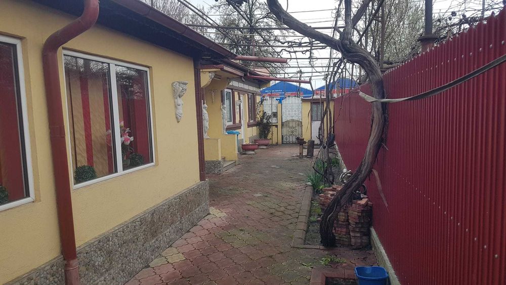 Vând URGENT  casã Chercea şos Baldovinești
