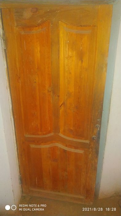 Dala hovli sotiladi hamma sharoyidlar bor