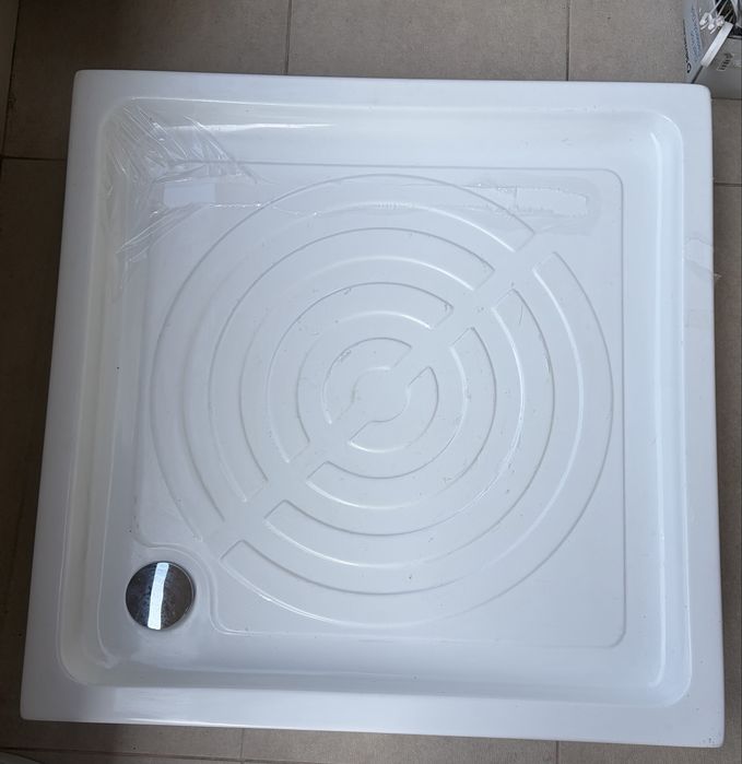 Cadita din acril 90 x 90 cm