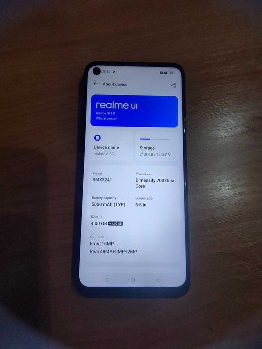 Vând Realme 8  5G
