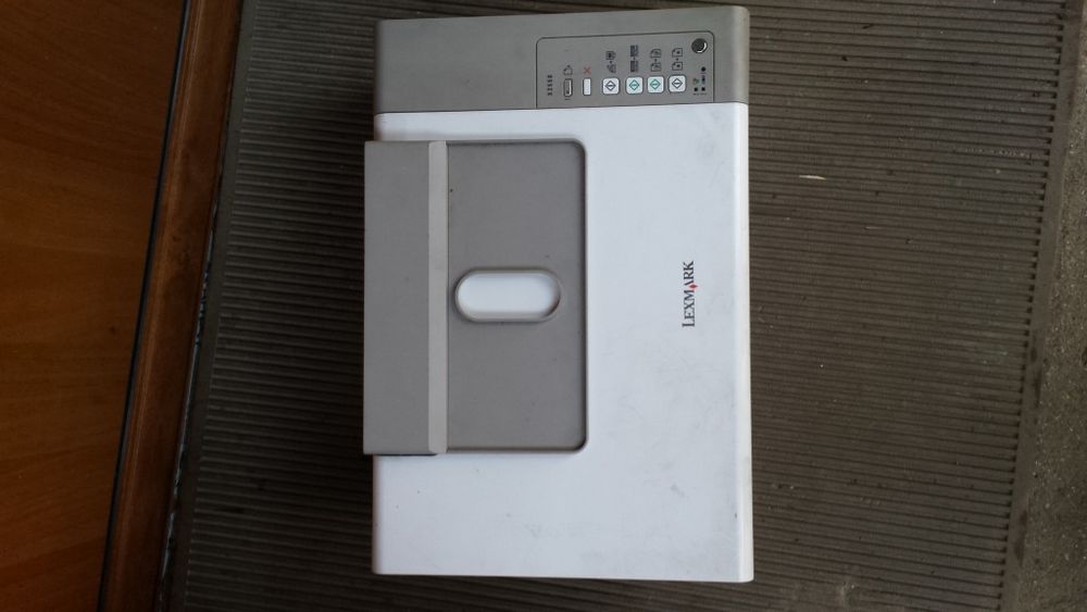 Компютри и принтер