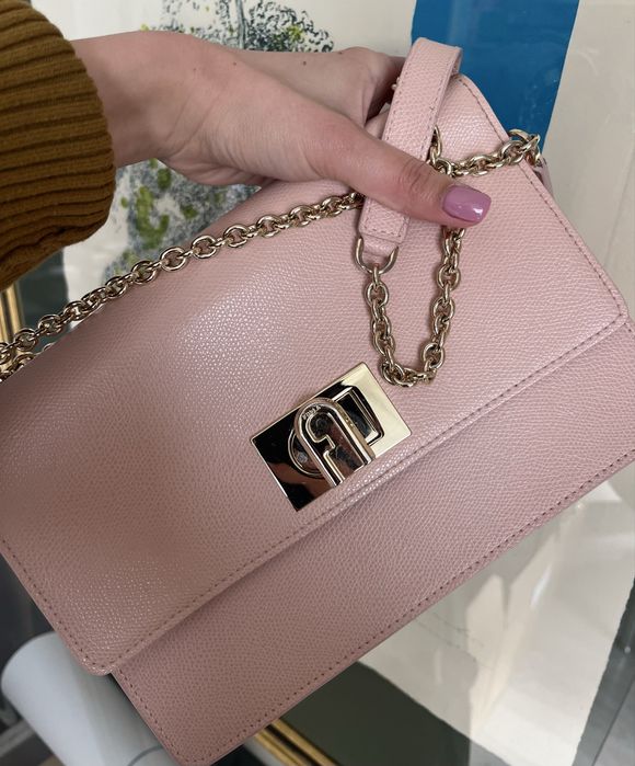 Розова чанта Furla
