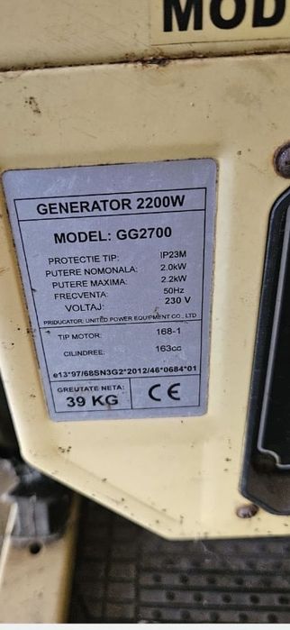 Generator pe benzina
