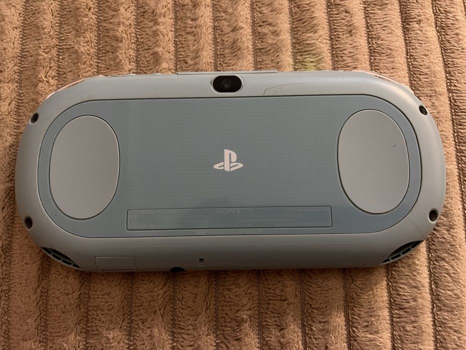 Playstation Vita 2000 (Прошитая)