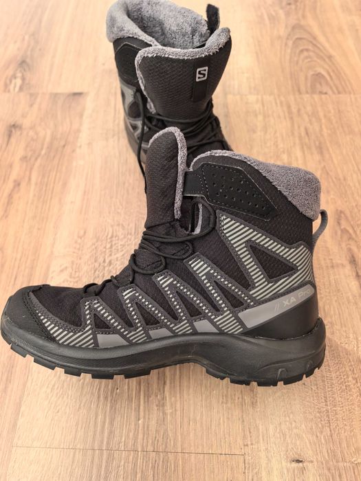 Туристически обувки Salomon
Xa Pro V8 Winter Cswp Черен