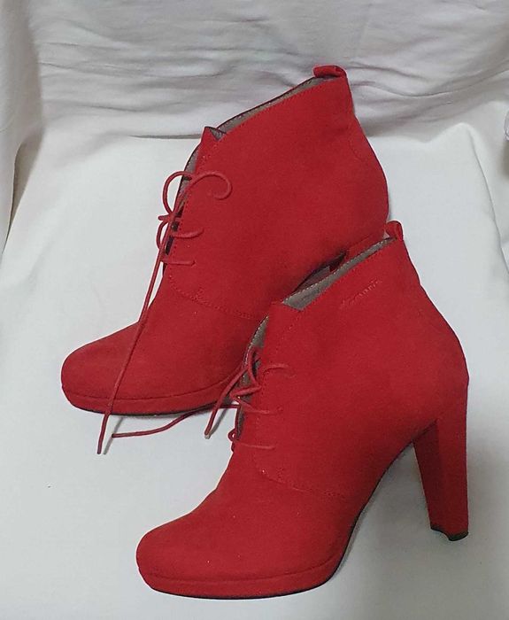 Ghete Tamaris roșii