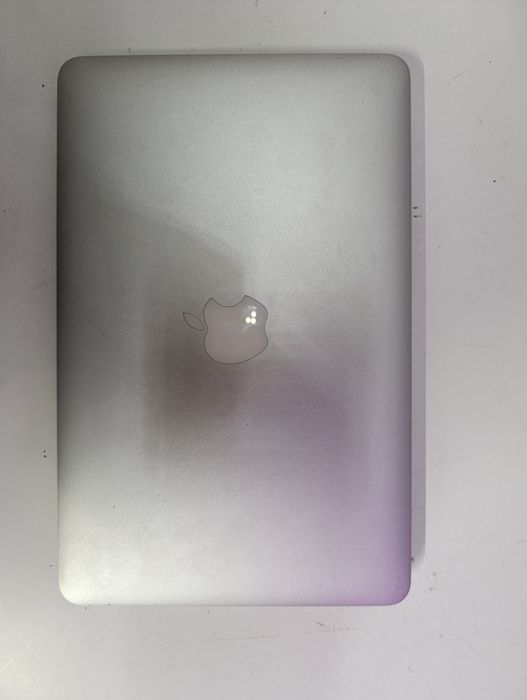 Macbook air a1370 de colecție display 11 inch dual  core