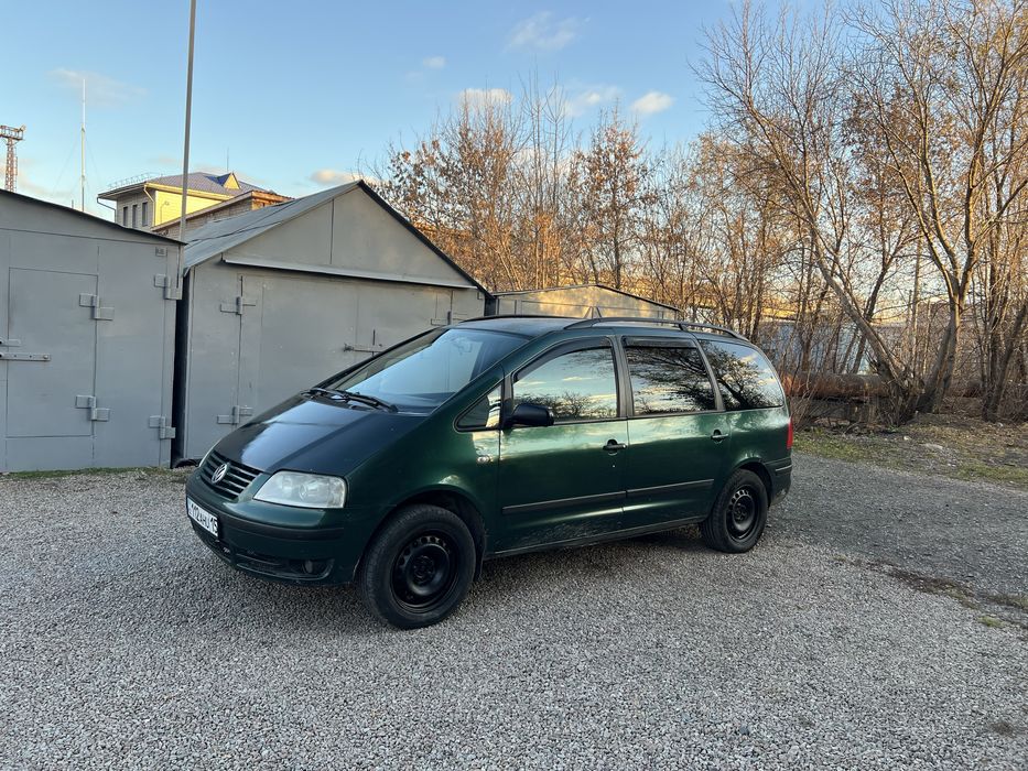 Продам Volkswagen Sharan 2002